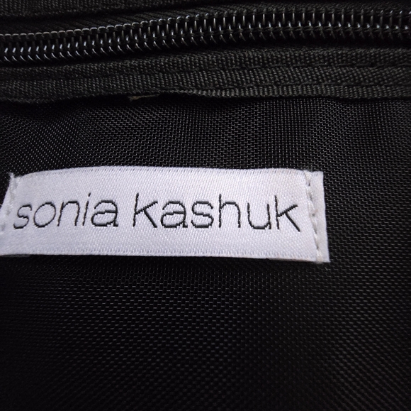 NWT Sonia Kashuk Black Train Case with Gold Accents - Picture 4 of 8